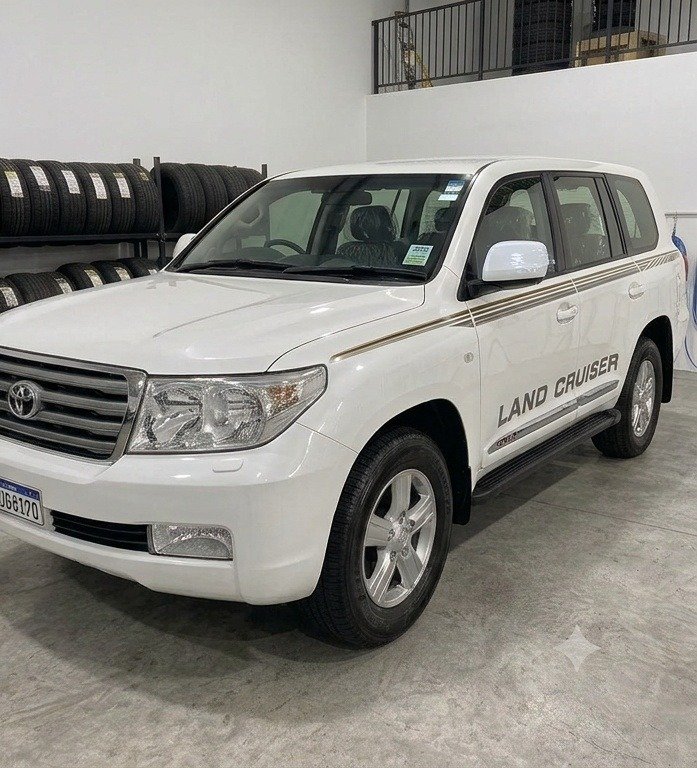 After Paint Restoration 2015 Toyota Land Cruiser VXR Brand New Mirror Gloss